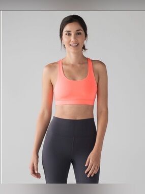 Lululemon Invigorate Bra - Pop Orange